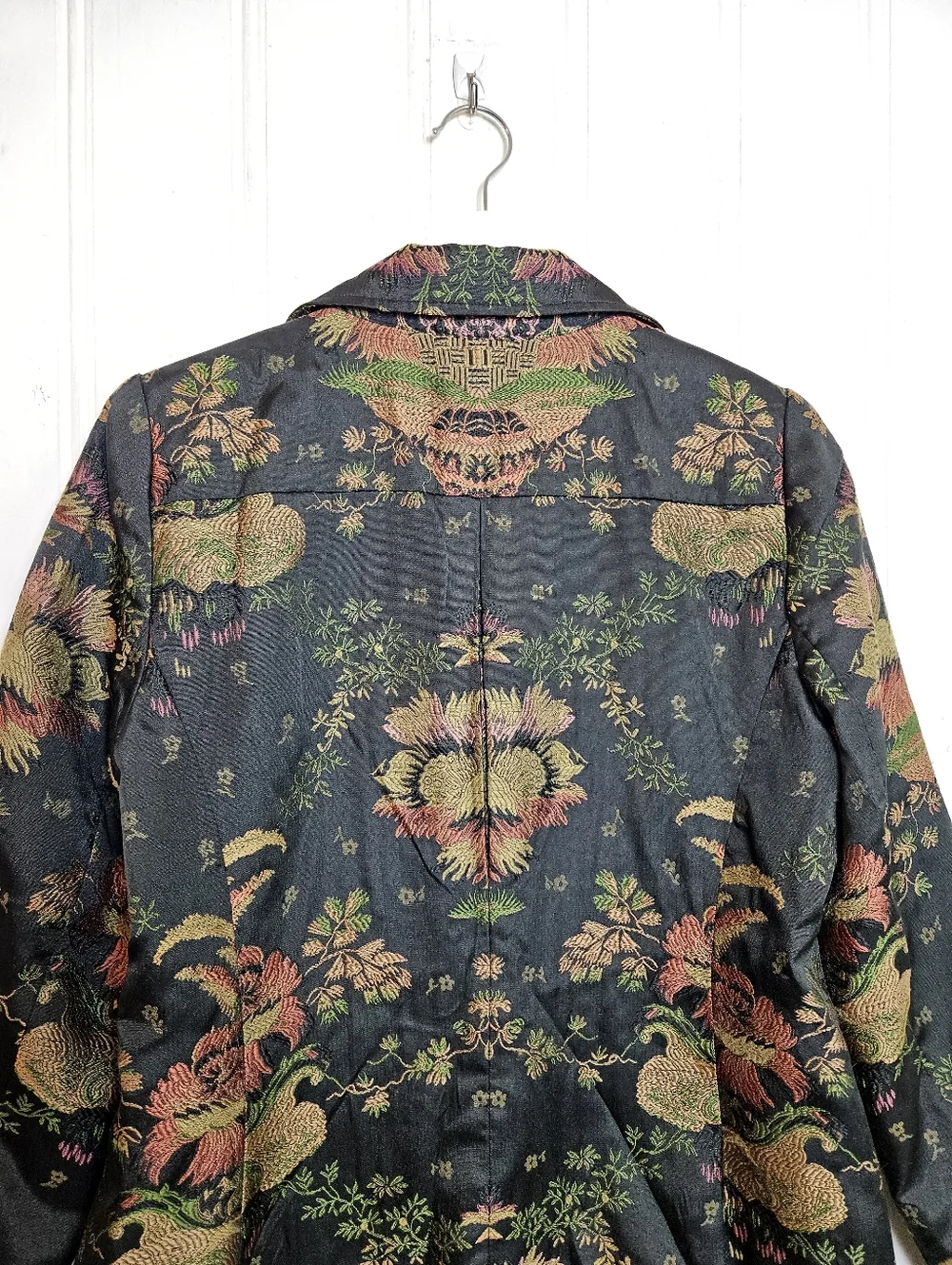 CAbi Blazer Size L Chenoise #704 Chinoiserie Floral Tapestry Jacquard Black Gold